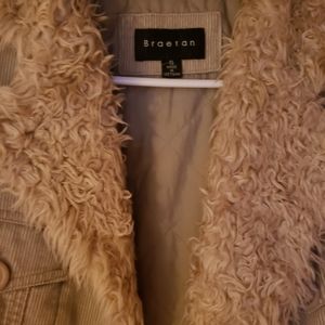 Braetan Fluffy Cream Size S Jacket